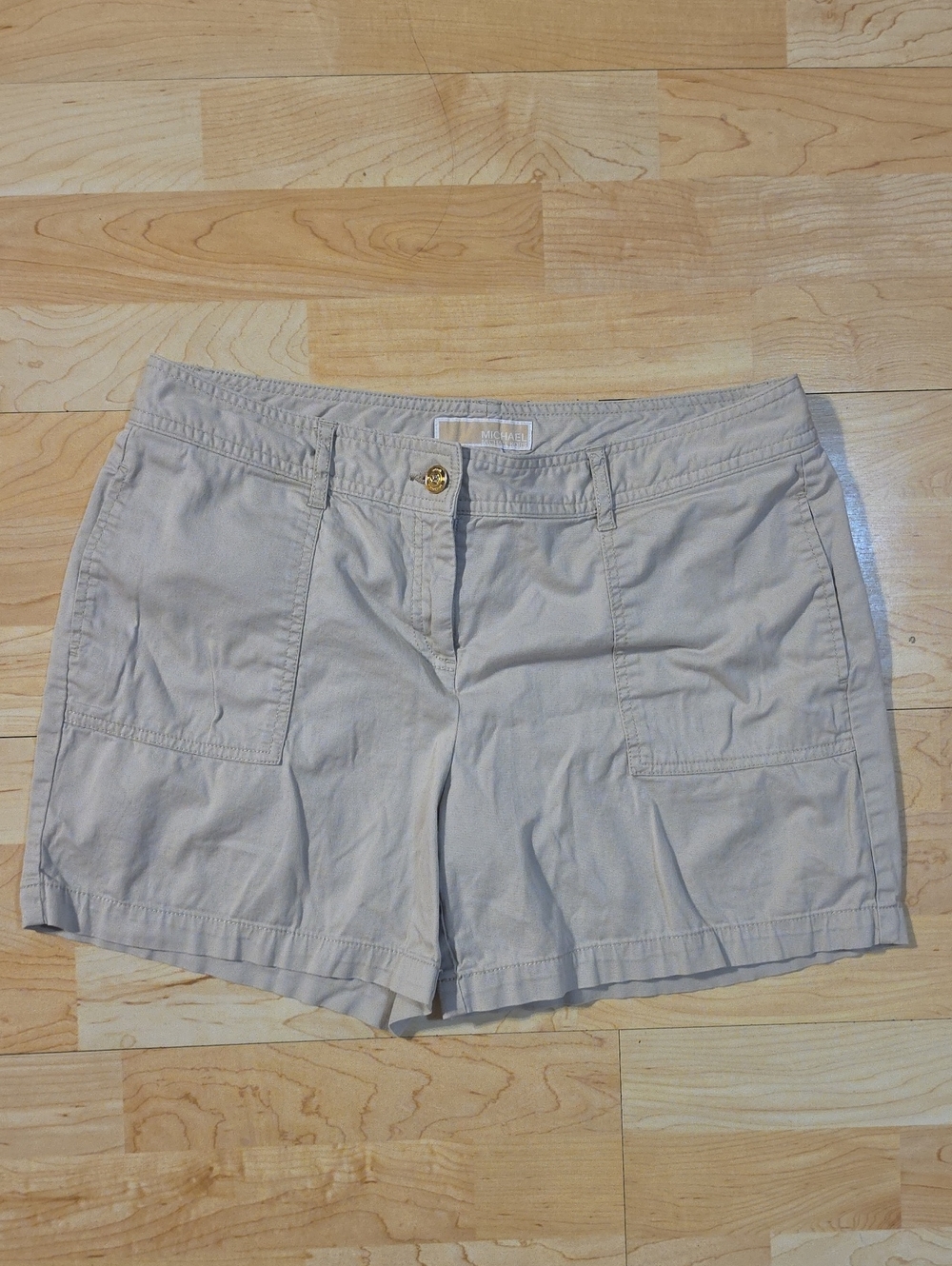 Women's Michael Kors Khaki Tan Chino Shorts Size 10 Pre-owned